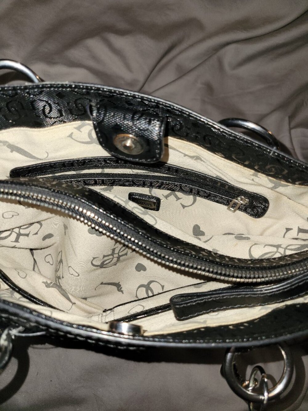 Guess Purse - Picture 3 of 4